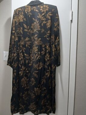 Jessica Howard Black Dress with Gold Floral Jacquard
